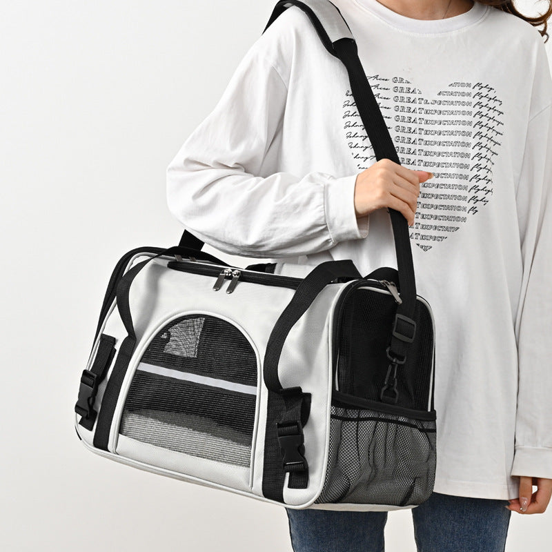 Portable Outdoor Portable One Shoulder Diagonal Cross Pet Box Main image