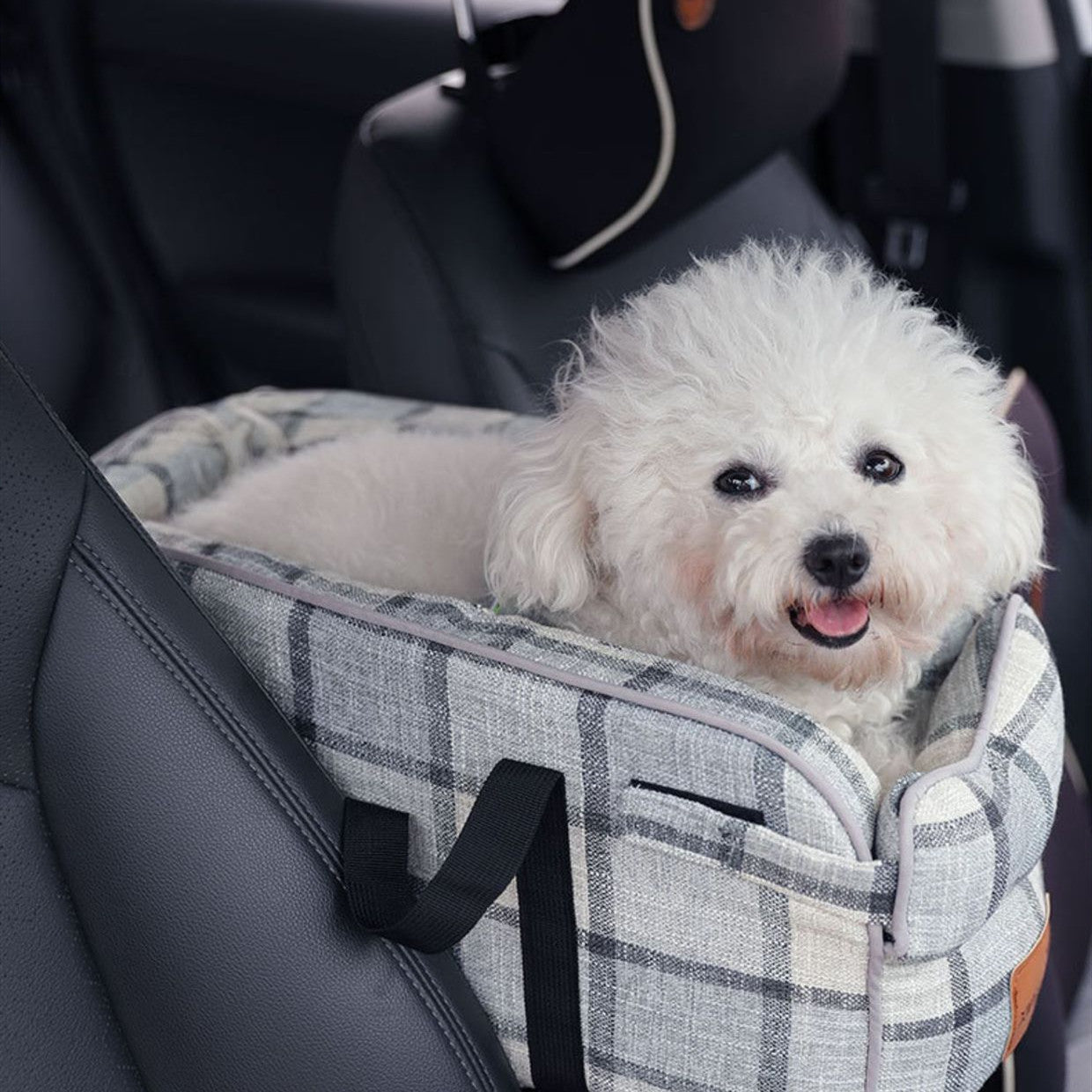 Car Central Control Pet Bags For Travel Breathable Main image